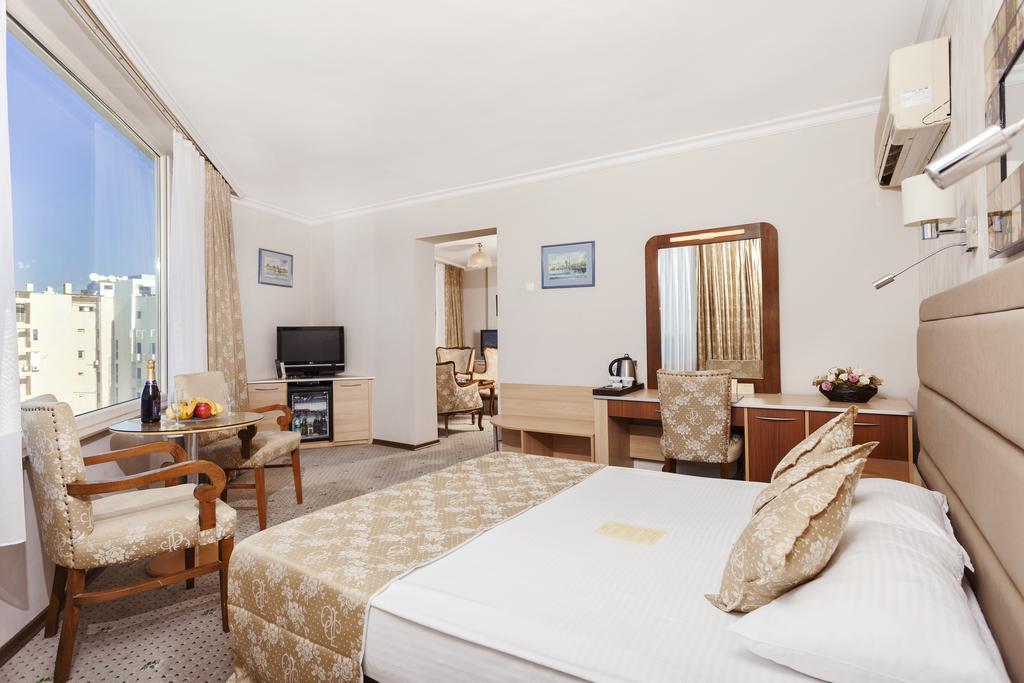 Izmir Palas Hotel Phòng bức ảnh